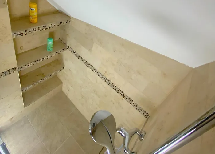 Ruhige, Neue Dachwohnung An Altstadt, Naehe Messe St. Gallen